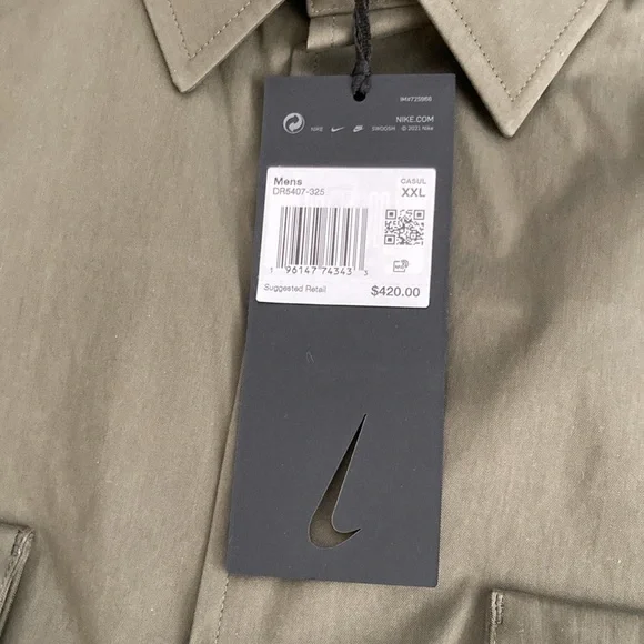 Nike Men's ESC Woven Shirt in Green, Size XXL
